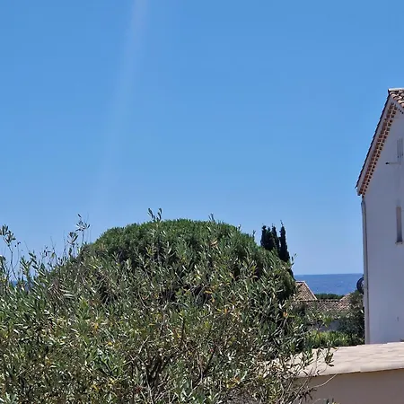 2 Personnes Avec Terrasse Vue Apartment *